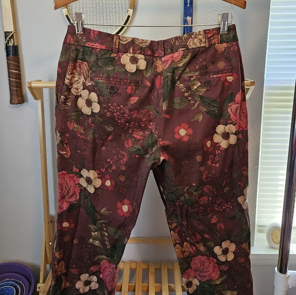 Talbots weekender floral tapered pants - Picture 4 of 7